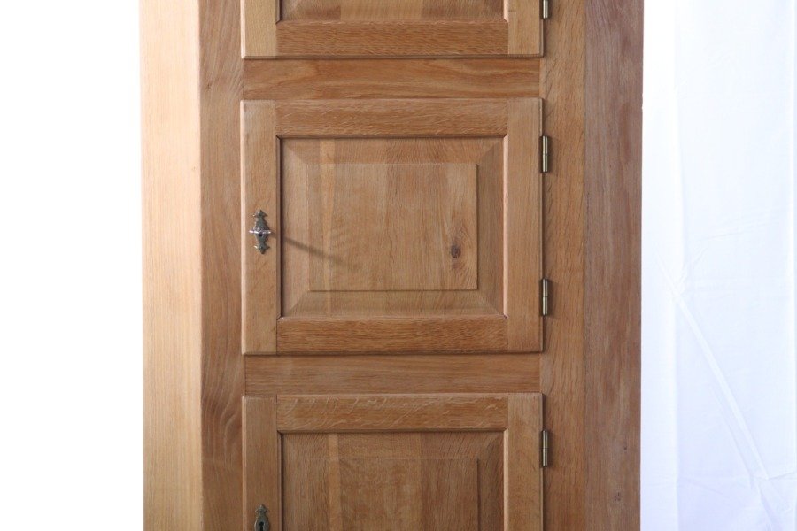1960s Mid-Century Modern Light Oak Corner Cabinet, Brutalist Kjærnulf style