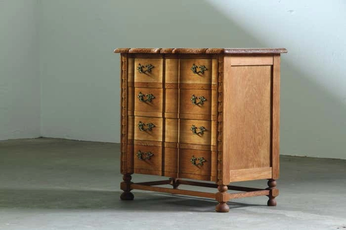Small Brutalist Danish Oak Chest of Drawers or Bedside Table, Denmark – 1960s